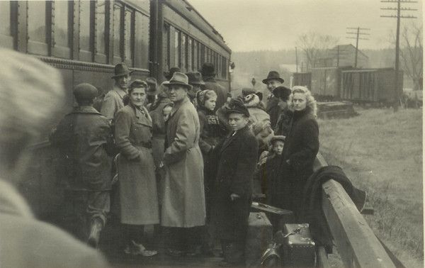 THE ESTONIANS 03 288