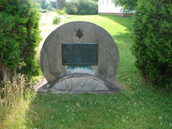 the east river valley 10404 15